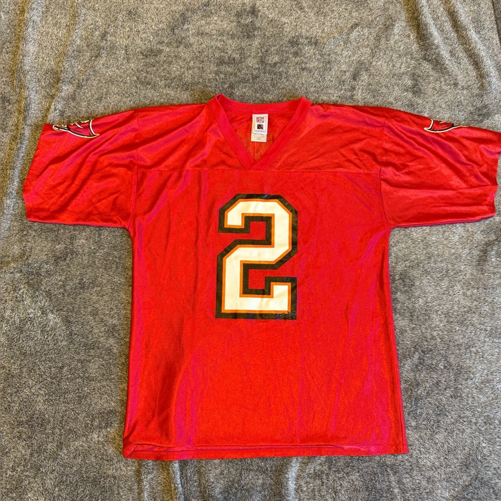 NFL Players Inc Chris Simms #2 TB Bucs Jersey size Medium